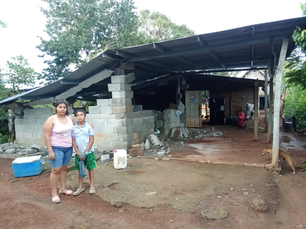 Foto 1 de los daños reportados por Eliza Bultrón y Bienvenida Bultrón